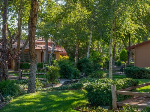 Sky Ranch Lodge - image 26
