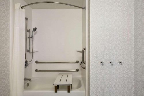 Hampton Inn Sedona - image 23