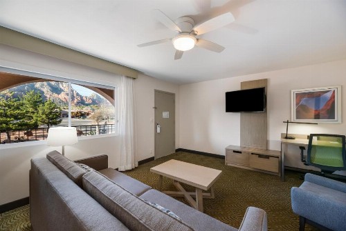 GreenTree Inn Sedona - image 28