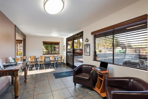 GreenTree Inn Sedona - image 43