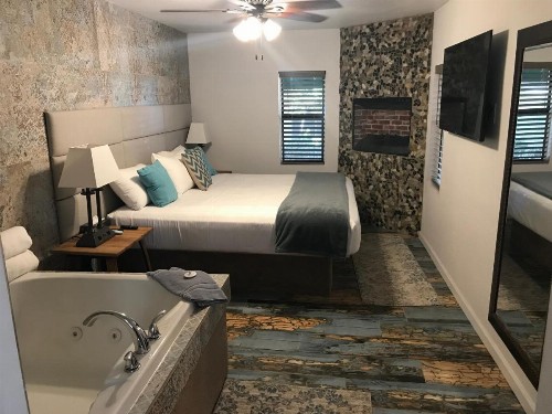 Oak Creek Terrace Resort - image 22