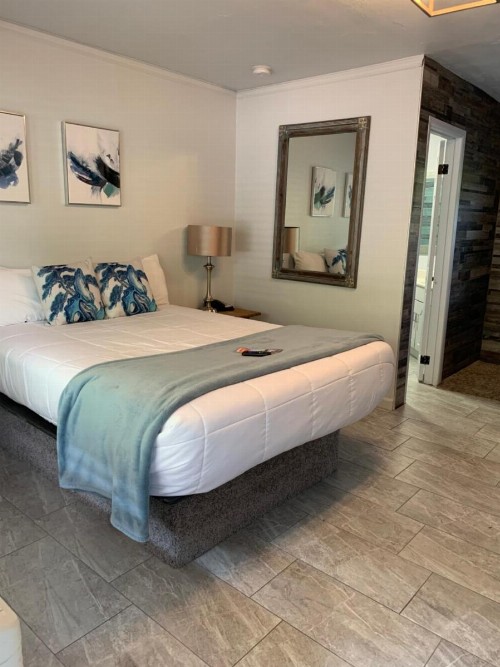 Oak Creek Terrace Resort - image 3