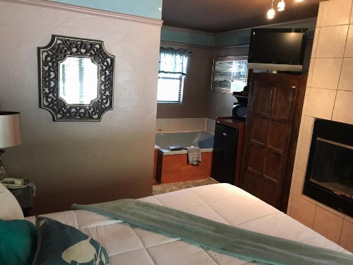 Oak Creek Terrace Resort - image 5