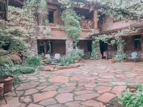 El Portal Sedona Hotel - image 23