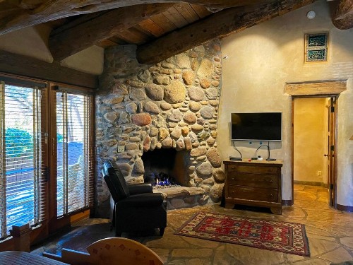 El Portal Sedona Hotel - image 43