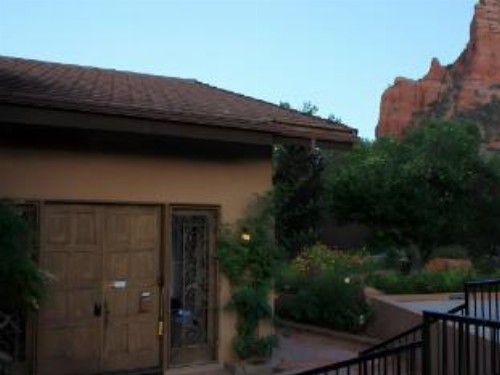 Adobe Village Inn - image 4