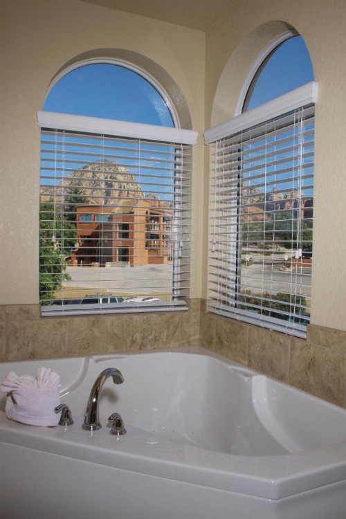 Sedona Springs Resort a VRI resort - image 34