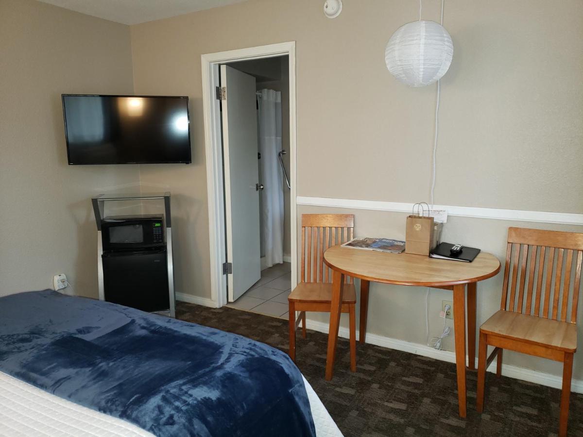 Baby Quail Inn - image 7
