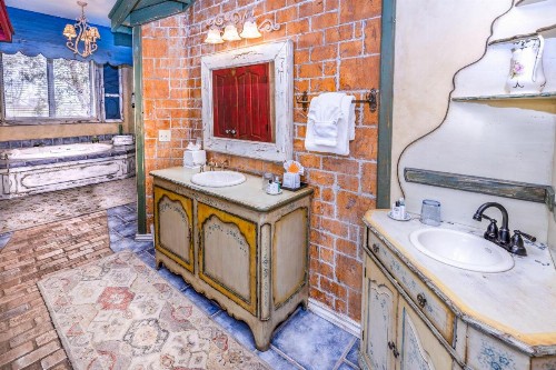 Adobe Grand Villas - image 25