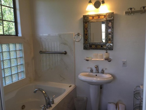 The Penrose Bed & Breakfast - image 40