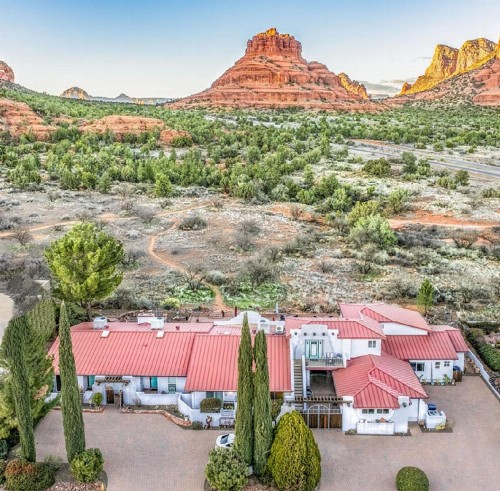 Cozy Cactus Bed and Breakfast