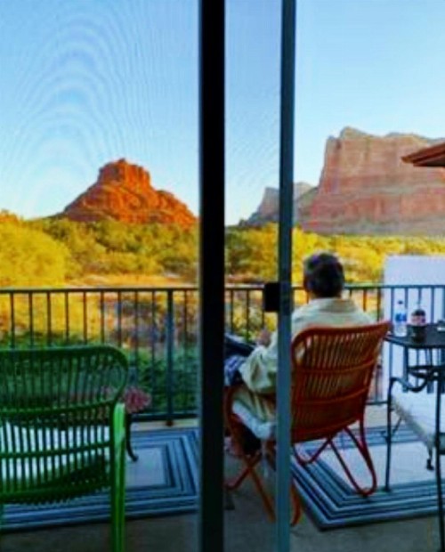 Cozy Cactus Bed and Breakfast - image 22