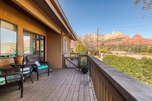 Whispering Creek Bed & Breakfast - image 23