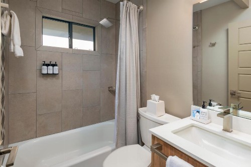 Matterhorn Inn - image 20