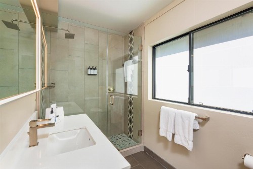 Matterhorn Inn - image 21