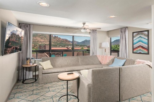 Matterhorn Inn - image 9