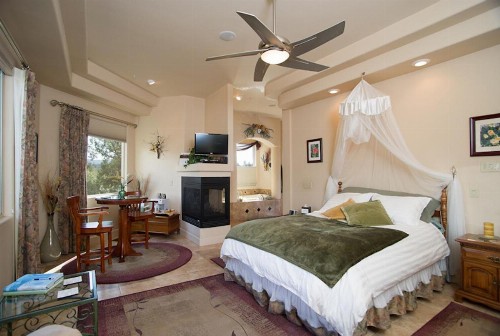 Sedona Cathedral Hideaway B&B & Spa - image 11