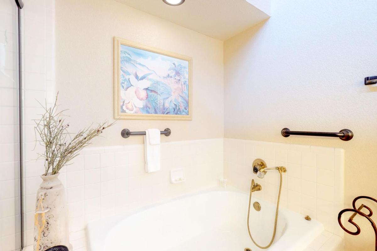 2 Bed 2 Bath Vacation home in Sedona - image 7