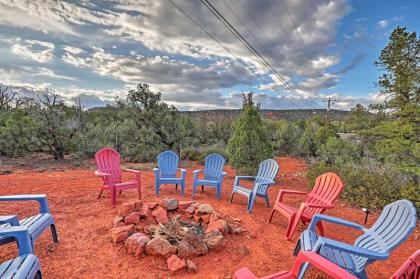 Luxe Sedona Retreat with Gorgeous Red Rock Views! - image 4