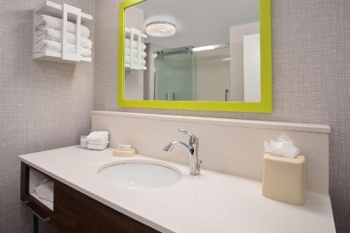 Hampton Inn & Suites Tampa-East/Casino/Fairgrounds - image 28
