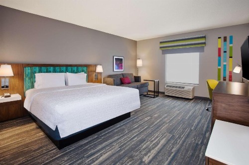 Hampton Inn & Suites Tampa-East/Casino/Fairgrounds - image 29
