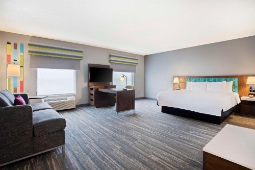 Hampton Inn & Suites Tampa-East/Casino/Fairgrounds - image 36