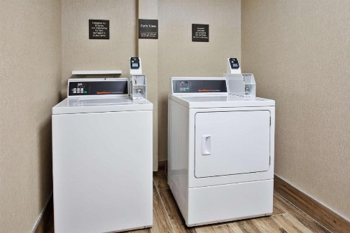 Hampton Inn & Suites Tampa-East/Casino/Fairgrounds - image 40