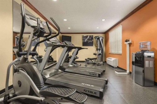 Country Inn & Suites by Radisson Tampa Casino Fairgrounds FL - image 31