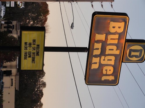 Budget Inn Selma - image 2