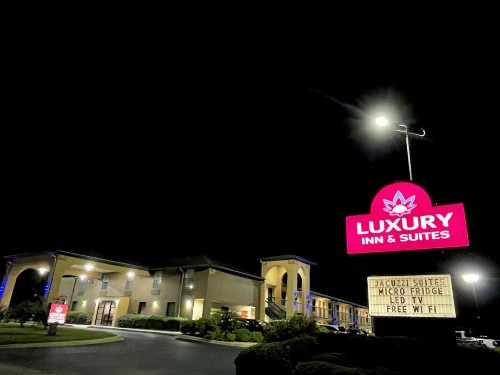 Luxury Inn & Suites - image 17