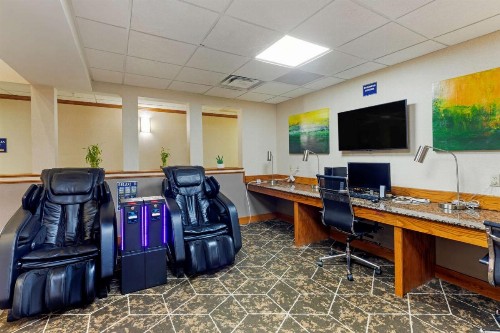 Best Western Seminole Inn and Suites - image 10