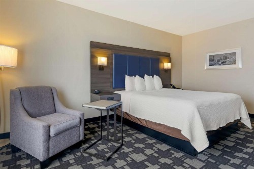 Best Western Seminole Inn and Suites - image 12