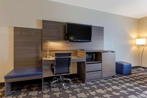 Best Western Seminole Inn and Suites - image 14