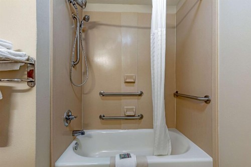 Best Western Seminole Inn and Suites - image 22