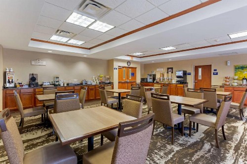 Best Western Seminole Inn and Suites - image 7