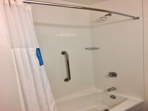 Hampton Inn Sevierville - image 18