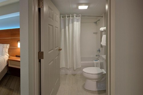 Holiday Inn Express Pigeon Forge – Sevierville an IHG Hotel - image 27