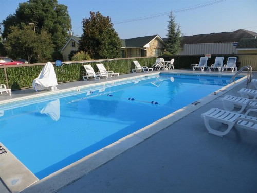 Baymont by Wyndham Sevierville Pigeon Forge - image 25