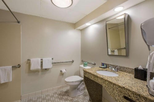 Sleep Inn Sevierville - image 7