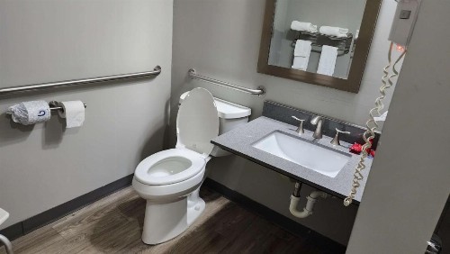 Econo Lodge Sevierville / Pigeon Forge - image 29