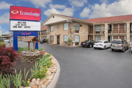Riverview Inn - Pigeon Forge/Sevierville - image 16