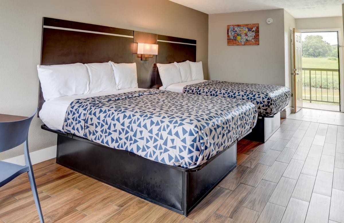 Riverview Inn - Pigeon Forge/Sevierville - image 7