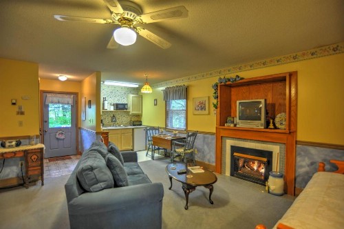 Blue Mountain Mist Country Inn - image 24