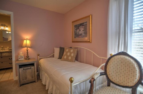 Blue Mountain Mist Country Inn - image 25