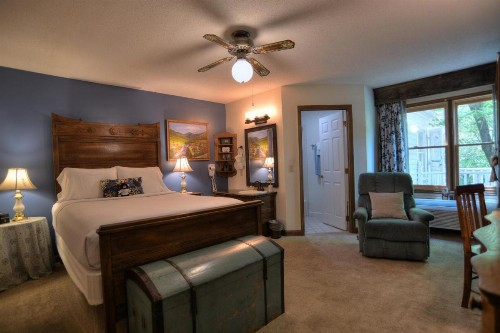 Blue Mountain Mist Country Inn - image 45