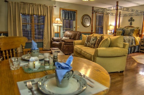 Blue Mountain Mist Country Inn - image 49