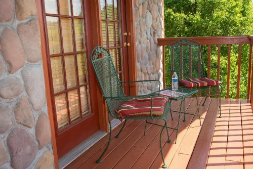 Berry Springs Lodge - image 19