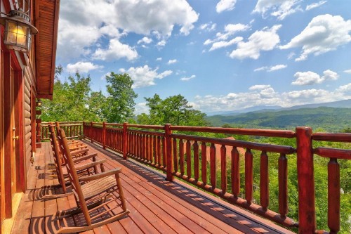 Sweet Retreat - image 1
