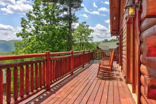 Sweet Retreat - image 7