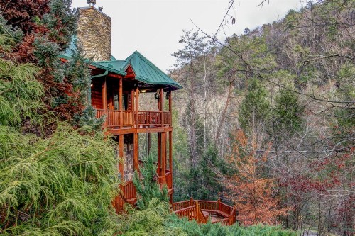Mystic Falls Lodge - image 6